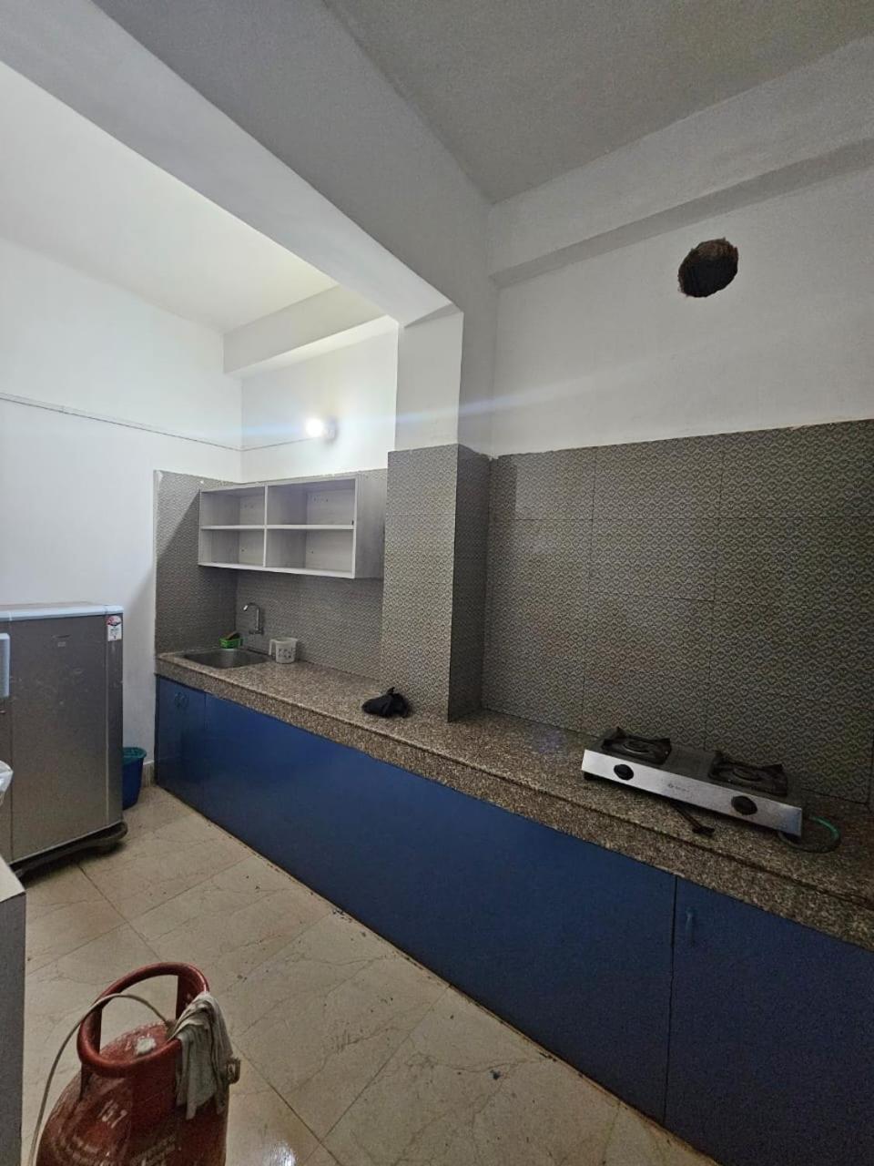 Blooming Rooms B&B Guwahati Ngoại thất bức ảnh